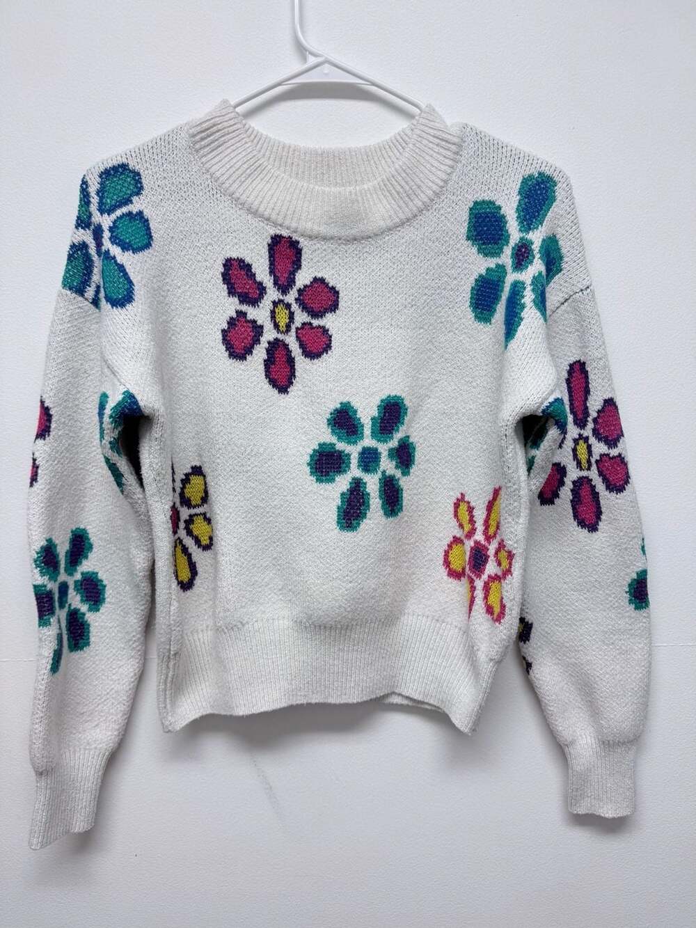 Wild Fable Women's White Floral Print Sweater, Size S